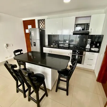 2p1-al3 Apartamento De 2 Alcobas Frente Al Mar Con Aire Acondicionado Y Wifi
